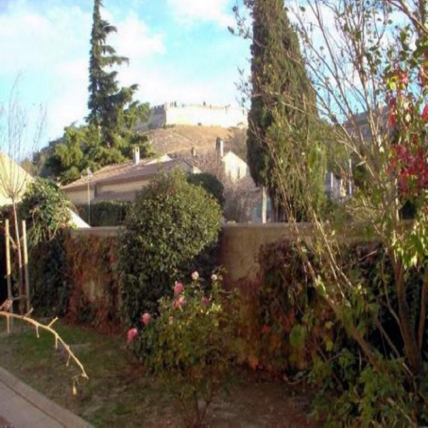 Offres de location Appartement Villeneuve-lès-Avignon 30400